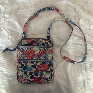 VERA BRADLEY FLORAL CROSSBODY